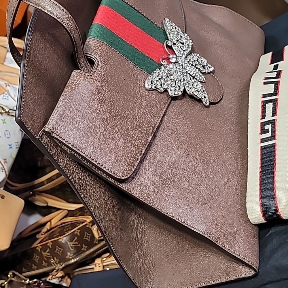 Gucci Sherry Line GG Canvas  Bag GM - Picture 2 of 16